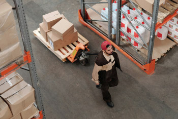 Infinity Helps E-Commerce Logistics | Infinity